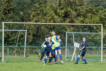 Bild 36 - B-Juniorinnen VfL Pinneberg - HSV : Ergebnis: 1:4